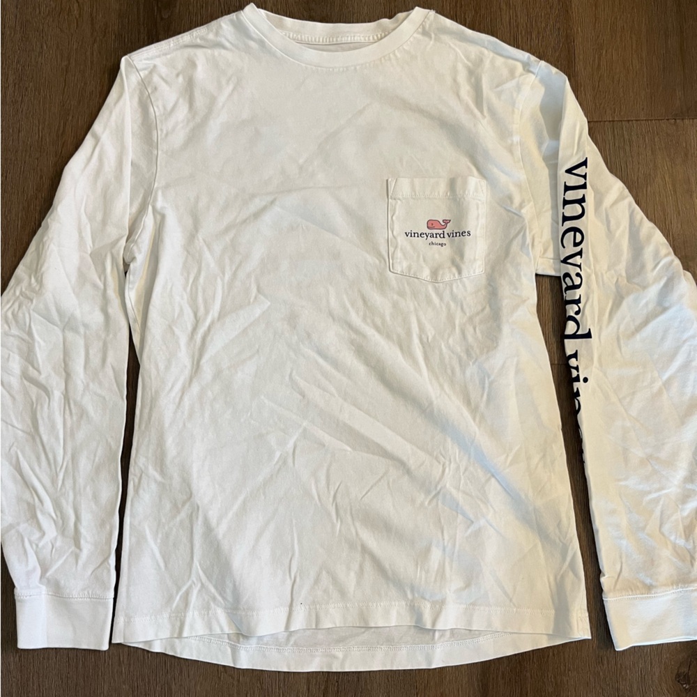 Vineyard Vines White Chicago Long Sleeve